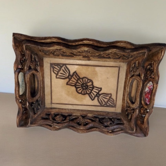 2 vintage Wood hand carved Trays made in india - Picture 3 of 13